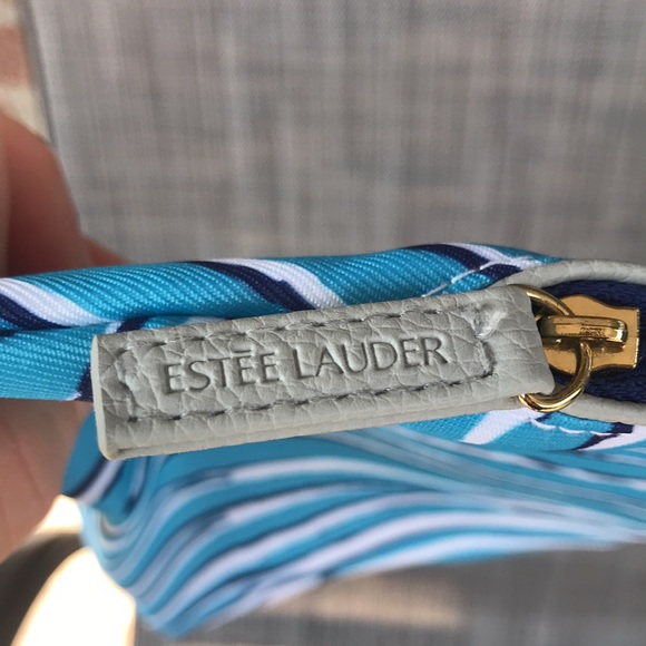 Cosmetic Bags - Picture 6 of 14